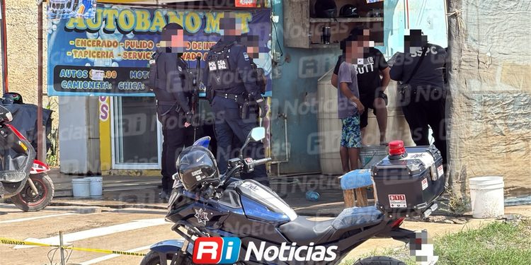 Balean a un hombre dentro de un autobaño en Pradera Dorada II, en Mazatlán