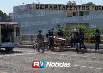 Asesinan a un hombre y hieren a una mujer en el puente de Villa Unión, al sur de Mazatlán