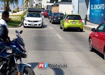 Restablece Vialidad la circulación en Avenida del Mar