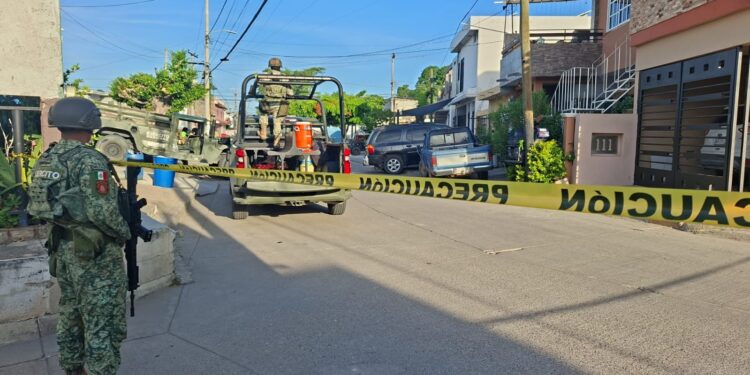 Balean a hombre durante presunto intento de asalto en Mazatlán