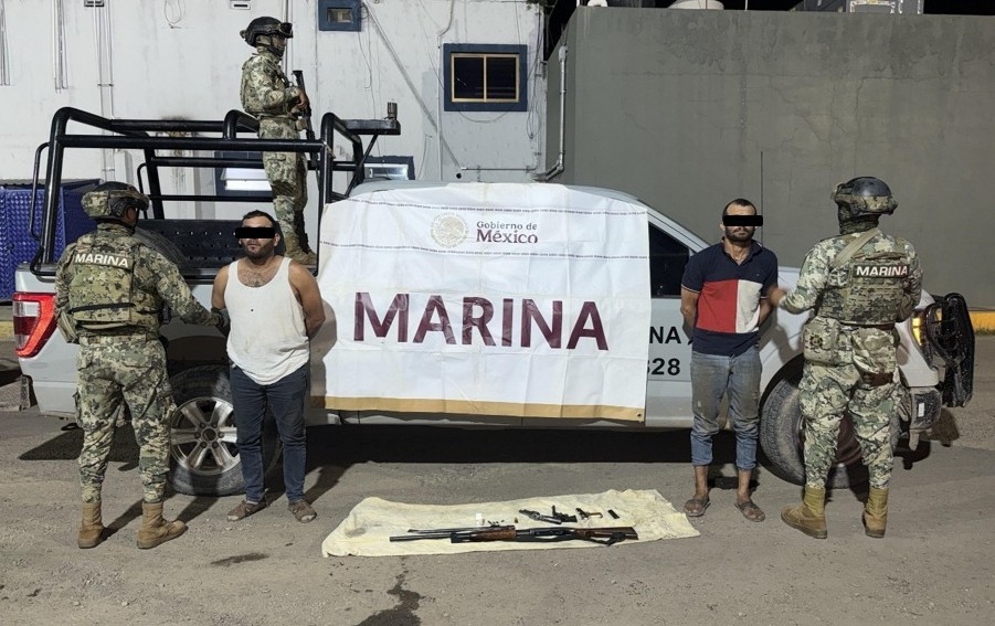 Marina asegura armas, drogas y más de mil cartuchos en Mazatlán, El Rosario y Escuinapa