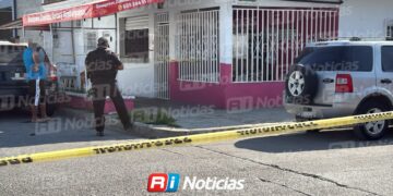 Asesinan a balazos a un hombre dentro de una lonchería en la colonia Francisco Villa, en Mazatlán