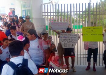 Exigen maestros e intendente en escuela Nueva Creación de Mazatlán