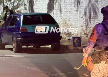 Balean a un hombre dentro de su automóvil en la colonia Juárez, en Mazatlán