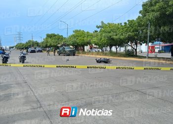 Atacan a balazos a una motociclista sobre la avenida Las Torres en Mazatlán