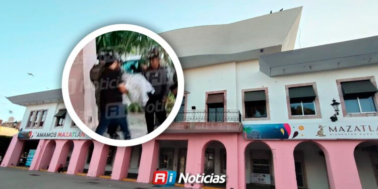 Gobierno de Mazatlán reportó la presencia de un “objeto extraño” en los portales del Palacio Municipal