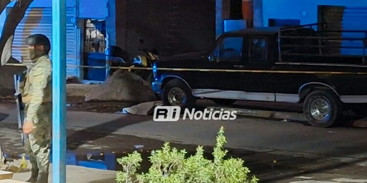 Persiguen y asesinan a menor de 13 años, “El Tachi”, en Casa Hogar; mujer resulta herida por una bala que atravesó su auto