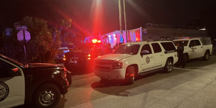 Grupo armado se lleva a seis jóvenes en Villas del Real, en Culiacán