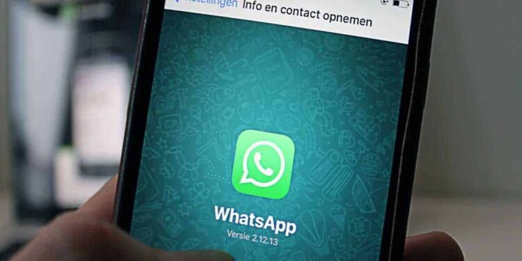 4 pasos para liberar espacio en WhatsApp sin borrar conversaciones importantes