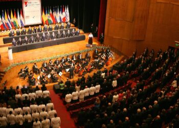 Analiza Sheinbaum asistencia a Cumbre Iberoamericana