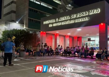 Trabajadores del IMSS se manifiestan en Mazatlán en apoyo a compañeros que marchan en CDMX