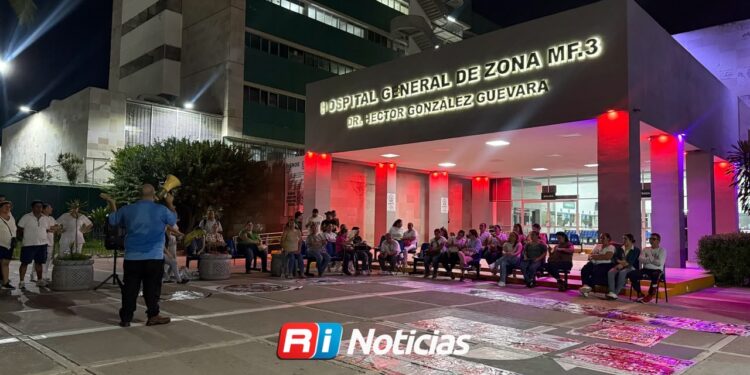 Trabajadores del IMSS se manifiestan en Mazatlán en apoyo a compañeros que marchan en CDMX