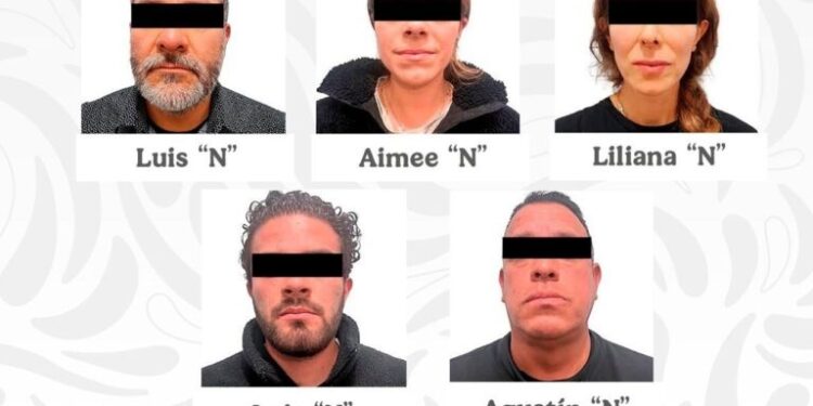 Detienen a familia por fingir ser ministros, gobernadores y funcionarios; ¿cómo operaban?