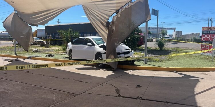 Asesinan a balazos a conductor de un Kia en el campo El Diez en Culiacán