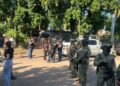 Bloquean habitantes de Laguna Colorada paso a fuerzas federales tras operativo; reportan cuatro detenidos