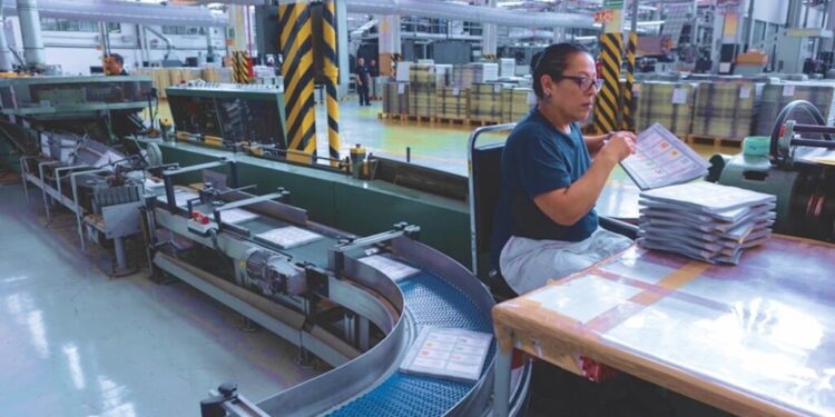 Sheinbaum plantea fortalecer Talleres Gráficos y transparentar compras electorales