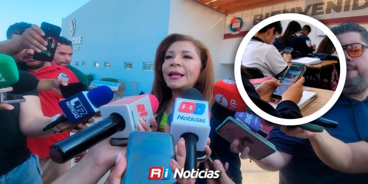 Regulará SEPyC uso de celulares en escuelas de educación básica